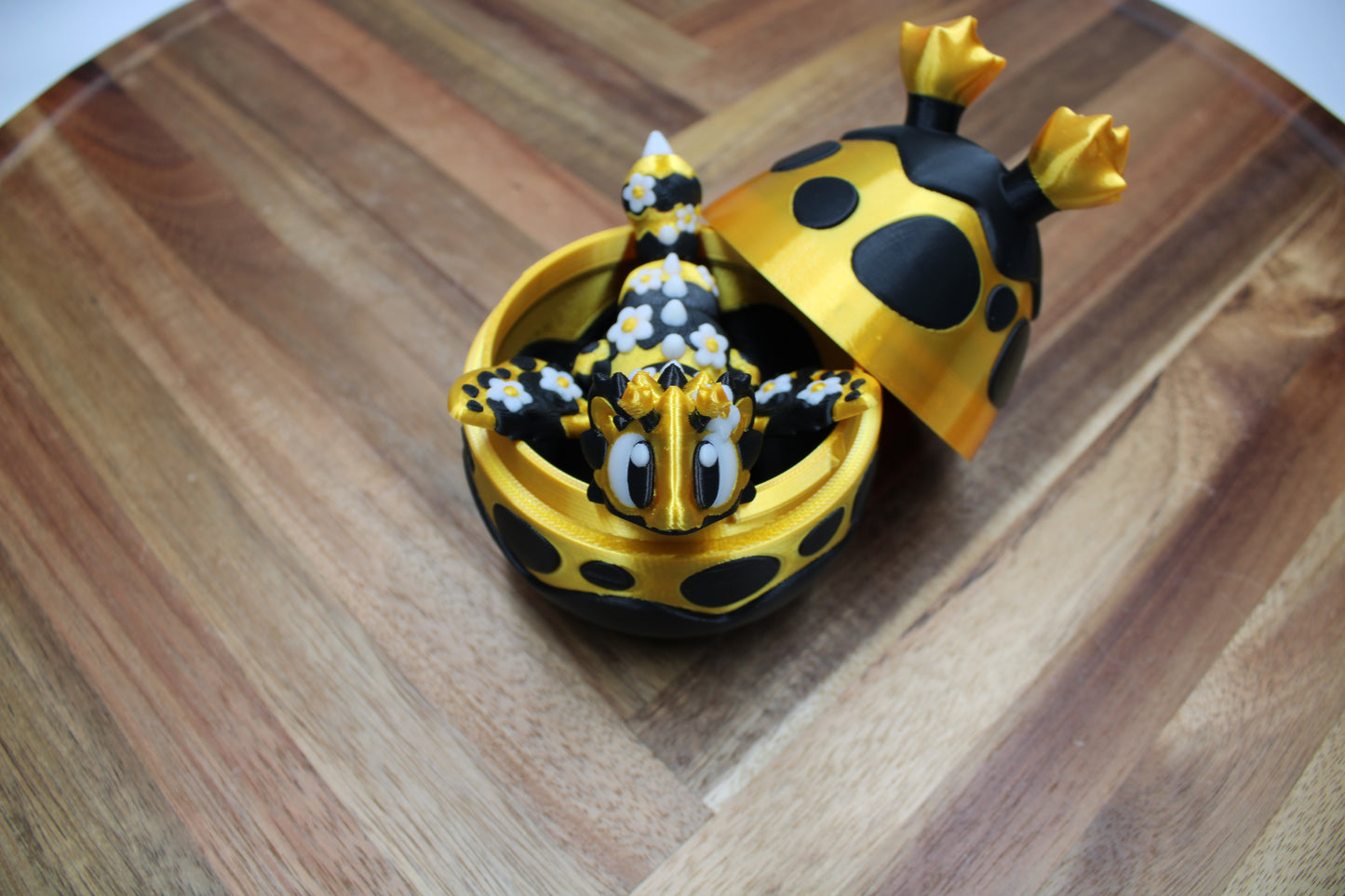 Honeybloom Dragonling